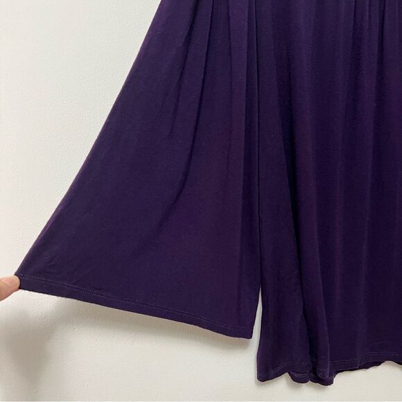 SALE!! Hannah Purple Bell Sleeve Blouse 1X Relaxed Fit Velvet Floral Neckline - Picture 4 of 11